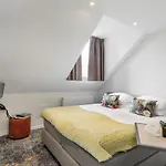 Boutique Jeroen Ден Бош