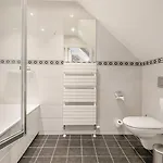 Отель Boutique Jeroen
