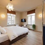 Boutique Jeroen 3* דן בוש