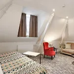 Boutique Jeroen Hotel 3*